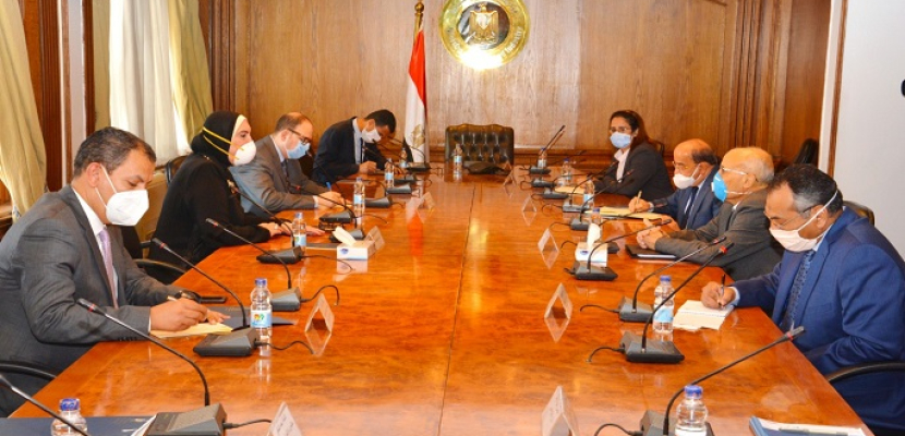 وزيرة التجارة والصناعة تبحث مع وزير الانتاج الحربى سبل تعزيز التعاون المشترك للارتقاء بالصناعة المصرية