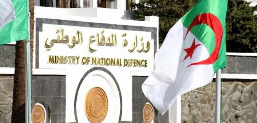 وزارة الدفاع الجزائرية تعلن كشف وتدمير 7 قنابل شمال شرقي البلاد