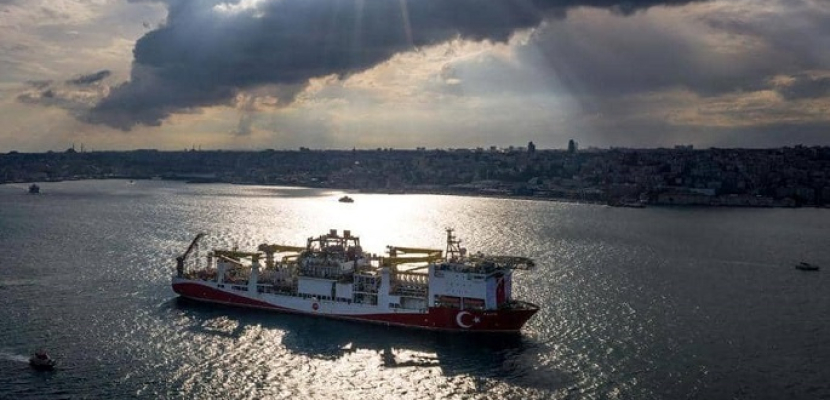 وزيرا دفاع قبرص وألمانيا يناقشان الإجراءات غير القانونية لتركيا والتطورات في شرق البحر المتوسط