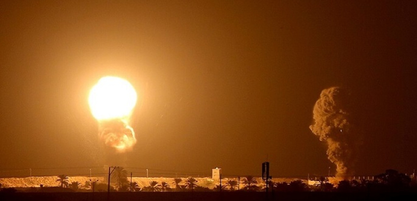 غارات جوية إسرائيلية تستهدف مواقع لحماس فى غزة