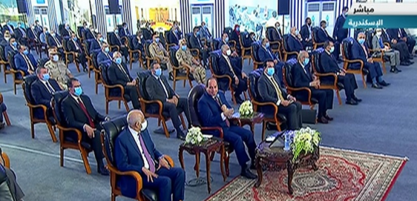 الرئيس السيسي يشهد افتتاح عدد من المنشآت التعليمية