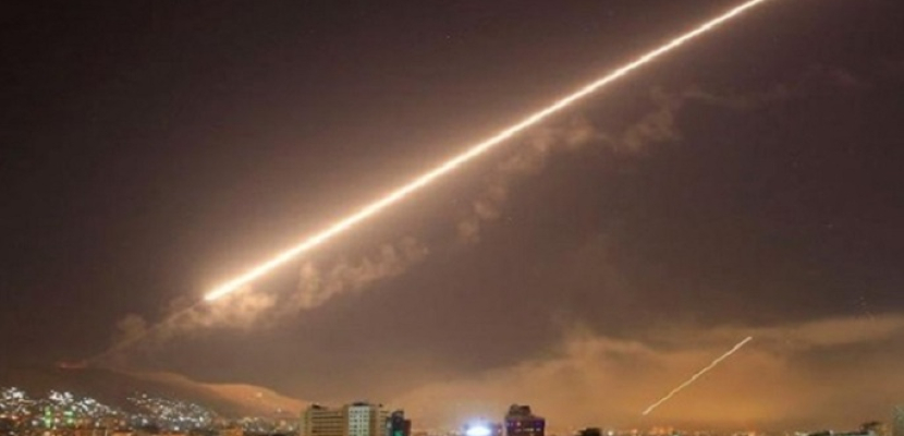 الدفاعات الجوية السورية تتصدى “لعدوان إسرائيلي” على مصياف
