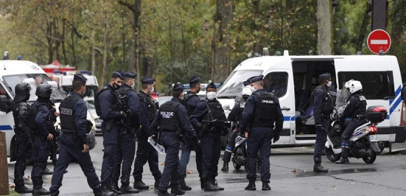 إصابة شرطيين في هجوم مسلح شمال باريس