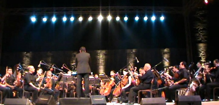 المايسترو الدنماركي بيتر لارسين يقود اليوم أوركسترا القاهرة السيمفوني | النيل - قناة مصر الإخبارية