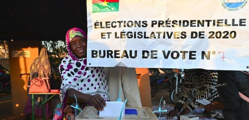 العنف يهيمن على انتخابات الرئاسة في بوركينا فاسو