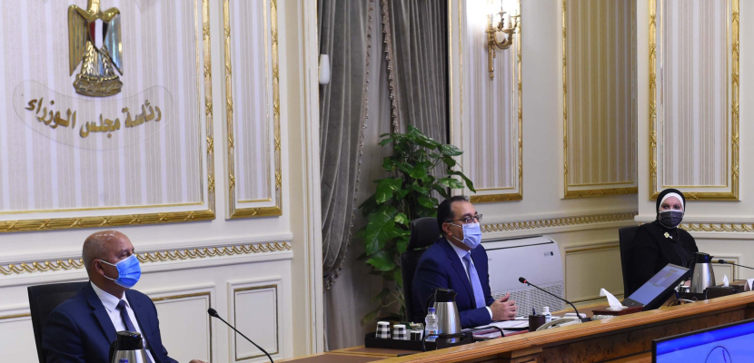 بالصور..رئيس الوزراء يناقش مقترحات تسهيل حركة البضائع بين مصر وإفريقيا