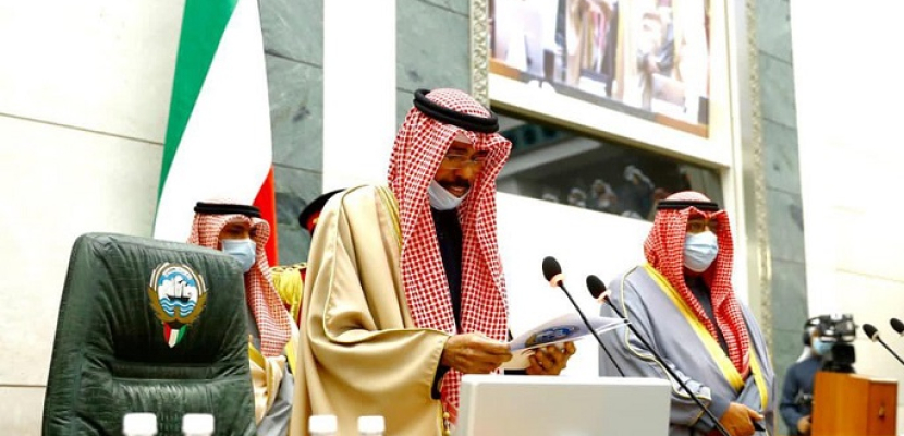 أمير الكويت يفتتح دورة مجلس الأمة الجديدة