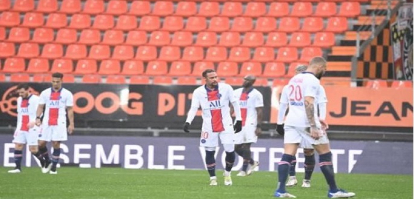 باريس سان جيرمان يسقط أمام لوريان ويفقد صدارة الدوري الفرنسي