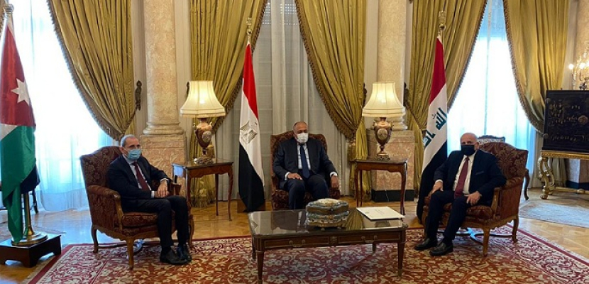 اجتماع ثلاثى لوزراء خارجية مصر والأردن والعراق اليوم فى بغداد