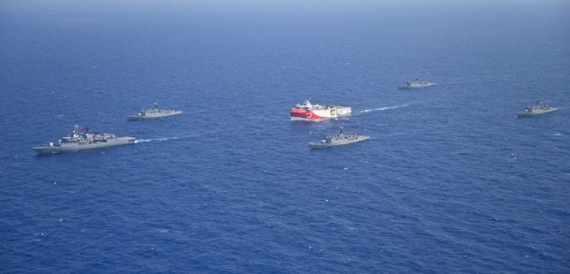 تصاعد التوتر بين اليونان وتركيا مع اقتراب 4 مقاتلات يونانية من سفينة أبحاث تركية شمال بحر إيجة