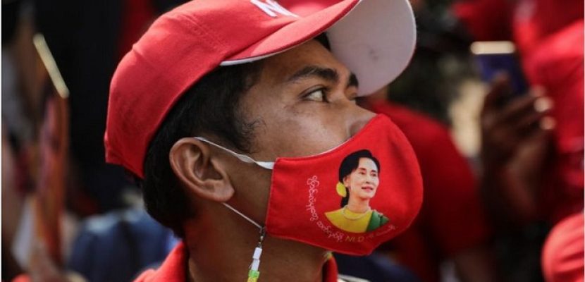 ديلي تليجراف: صفقات انتزاع القوة العسكرية ضربة قاتلة للديمقراطية الوليدة في ميانمار