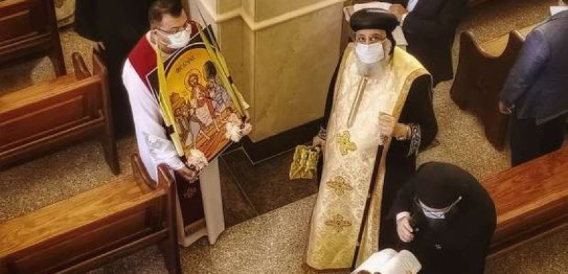 البابا تواضروس يترأس قداس أحد السعف بـ بشائر الخير 3 بالإسكندرية
