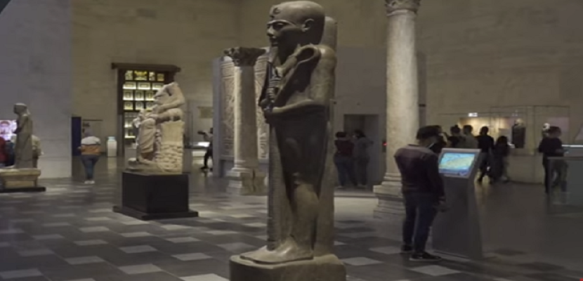 بعد افتتاح قاعتي المومياوات والعرض المركزي ..توافد كبير على متحف الحضارة المصرية