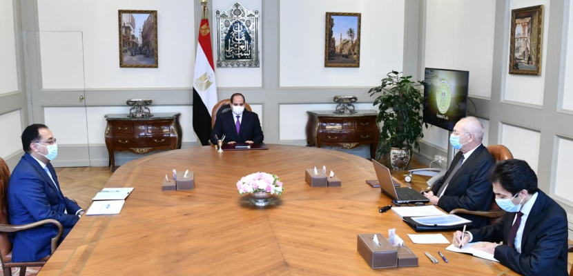 الرئيس السيسي يستعرض الموقف التنفيذي للمشروعات الحالية والمستقبلية بالمنطقة الاقتصادية لقناة السويس