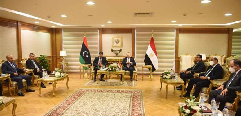 النائب العام يستقبل نظيره الليبي بمكتبه في القاهرة