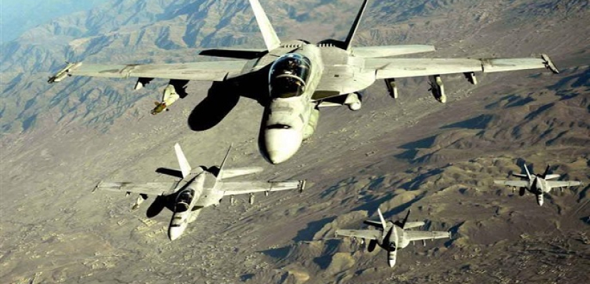 قصف أمريكي على مواقع طالبان.. والرئيس الأفغاني يؤكد مواصلة القتال