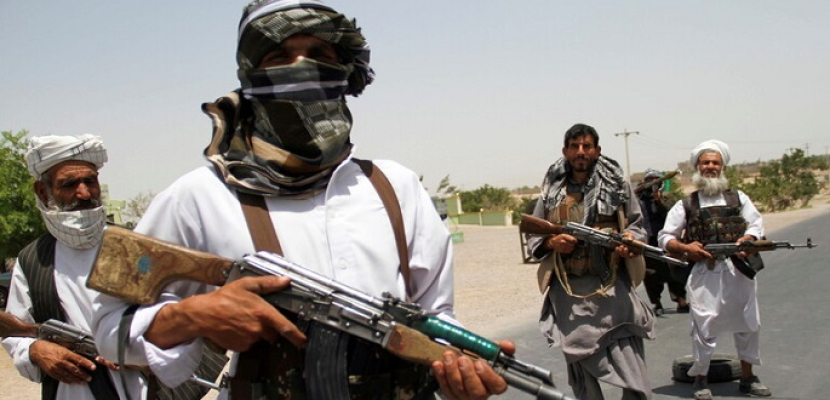 “الرياض”: أفغانستان محط أنظار العالم في ظل حكم طالبان