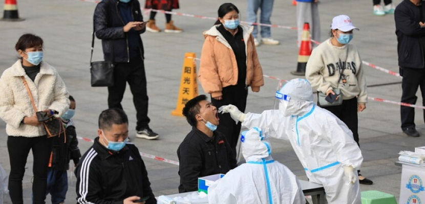 الصين تعلن تفشي وباء كورونا في 14 مقاطعة وتتوقع احتواء الموجة الجديدة خلال شهر