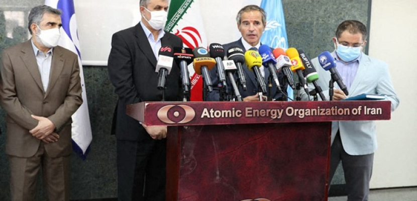 جروسي: على إيران تقديم الضمانات حول برنامجها النووي