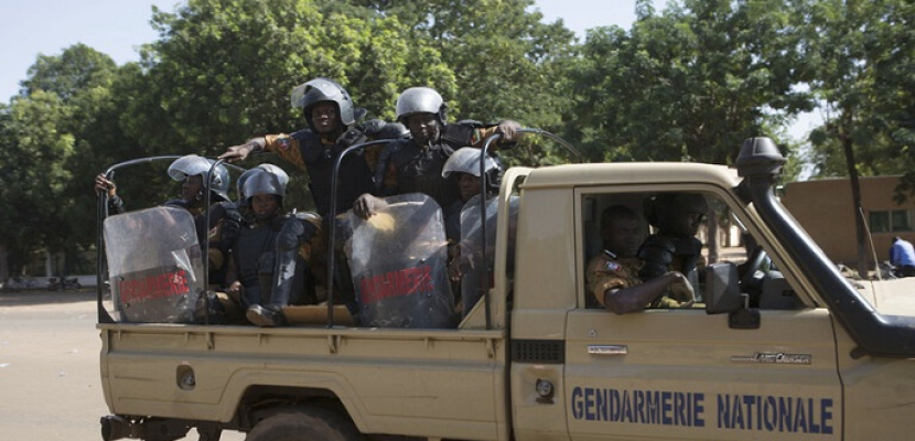 مقتل 19 عسكريا ومدني واحد بهجوم لمتشددين شمال بوركينا فاسو