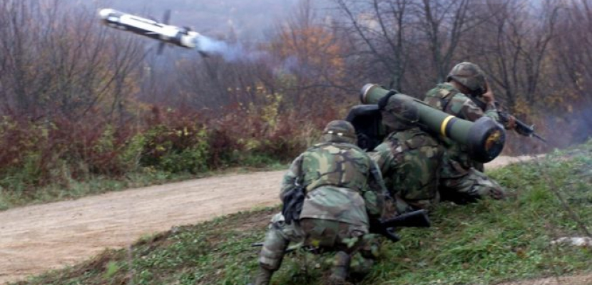 البنتاجون: زودنا أوكرانيا بـ180 صاروخا من نوع “جافلين”