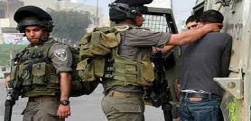 اعتقال سبعة فلسطينيين من مناطق متفرقة بالضفة الغربية