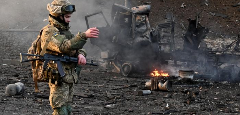 الجارديان البريطانية : الهجوم الصاروخي الروسي على أوكرانيا تمهيد لعملية عسكرية أكبر