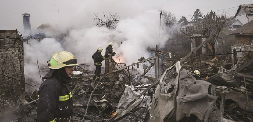 أوكرانيا تعلن مقتل وإصابة مدنيين وتدمير أراض زراعية ومبانٍ سكنية في قصف روسي