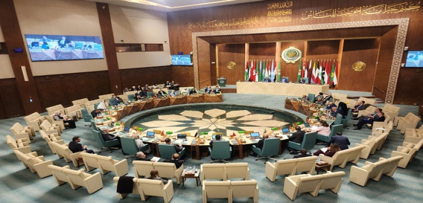 مجلس الجامعة العربية يدين الجرائم الإسرائيلية ويطالب بتوفير الحماية الدولية للشعب الفلسطيني