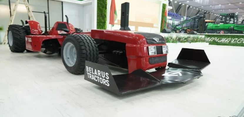 شركة بيلاروسية تبتكر تصميم سيارة Formula 1 مستوحى من الجرارات