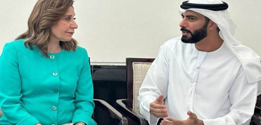 وزيرة الثقافة تبحث مع نظيرها الإماراتي أطر التعاون المشترك