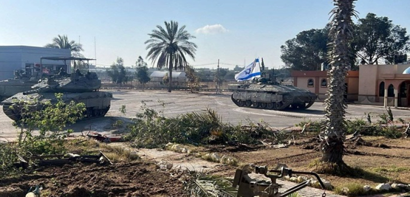 الجيش الإسرائيلي : ننفذ عملية دقيقة في مناطق محددة شرق رفح