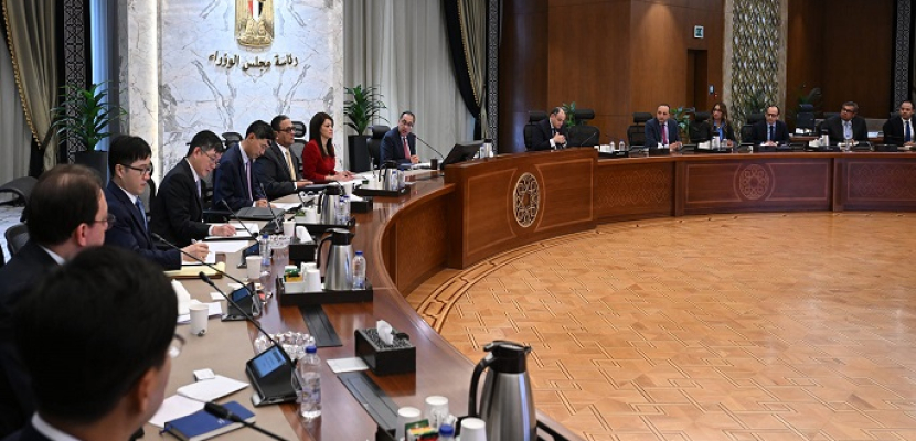 بالصور.. رئيس الوزراء يعقد اجتماعًا مع ممثلي أبرز 15 شركة كورية جنوبية تعمل في مصر