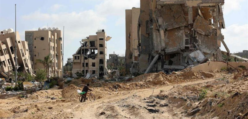 18 شهيدًا على الأقل منذ الصباح في قطاع غزة.. والاحتلال يواصل القصف