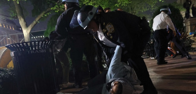 ارتفاع حصيلة المعتقلين في مظاهرات جامعات أمريكا إلى 2200 شخص
