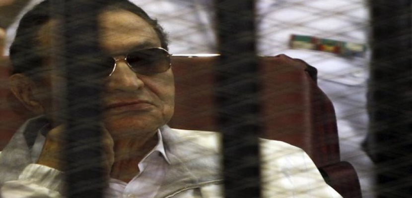 تأجيل خامس جلسات إعادة محاكمة مبارك ونجليه للغد