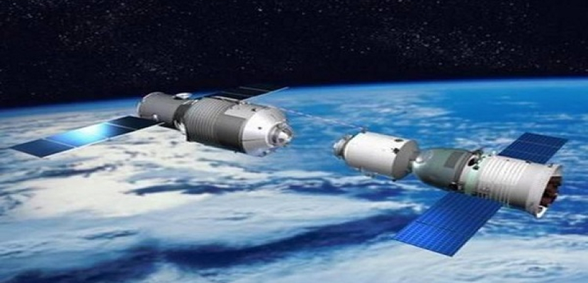 الصين تطلق الاثنين مركبة فضائية لاستكشاف القمر