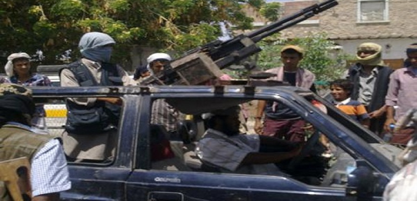 رجال قبائل يسيطرون على مبنى تابع لوزارة النفط في شرق اليمن