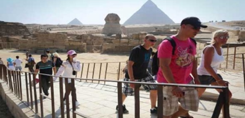 شركة روسية: عودة الإقبال السياحي على رحلات مصر إلى مستواه في العام الماضي