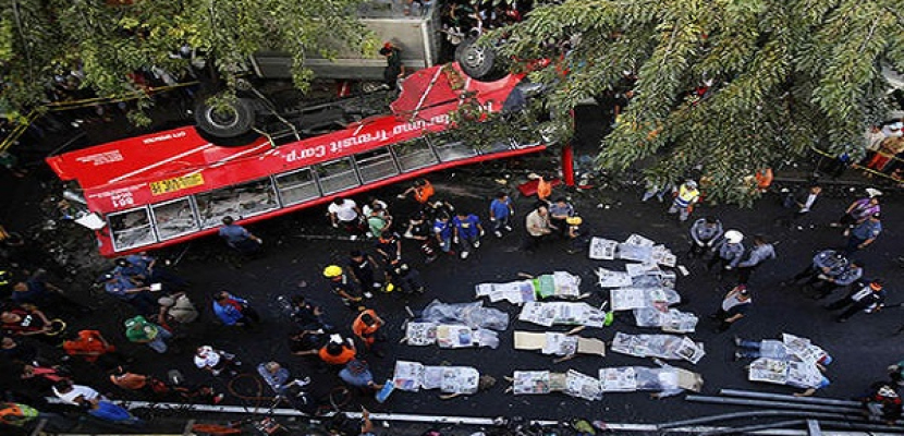 مقتل 22 شخصا في سقوط حافلة في الفلبين