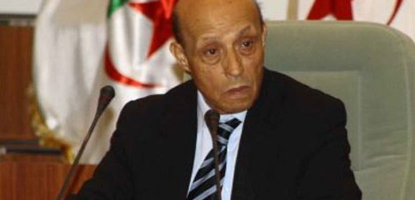 “الخبر” الجزائرية :الجزائر تعرض التسوية على حركة انصار الدين بشرط القاء السلاح