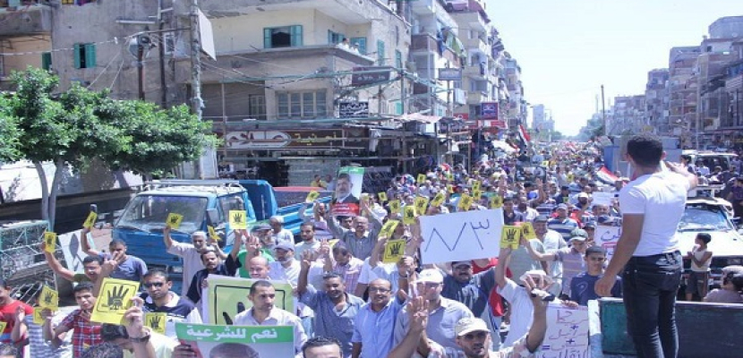تظاهرات لأنصار الإخوان وأخرى مؤيدة للجيش في الإسكندرية