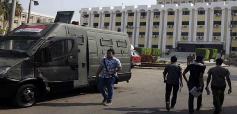 القبض على 101 طالبا من مثيري الشغب في جامعة الأزهر