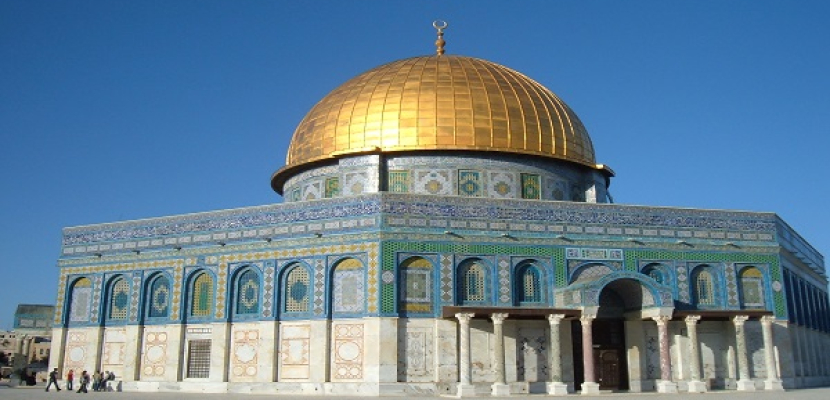 اسرائيل تسمح للمسلمين من كل الأعمار بالدخول إلى باحة المسجد الأقصى الجمعة