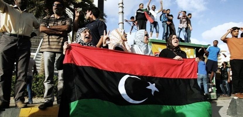 مسلحون يطلقون النار أمام البرلمان الليبي أثناء انعقاد الجلسة المسائية