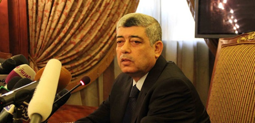 وزير الداخلية يوجه باستمرار الحملات الأمنية لإعادة الانضباط للشارع المصري