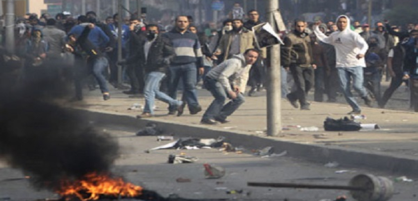 قوات الأمن تفرق مظاهرات للإخوان في عدة محافظات