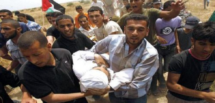 إصابة 10 فلسطينيين في مواجهات عنيفة مع الجيش الإسرائيلي بالضفة