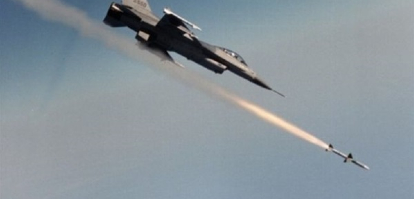 الطيران الدولي يكثف غاراته على “داعش” بالعراق