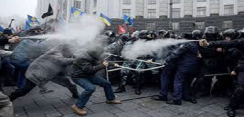 إصابة وزير أوكراني سابق في اشتباكات بكييف